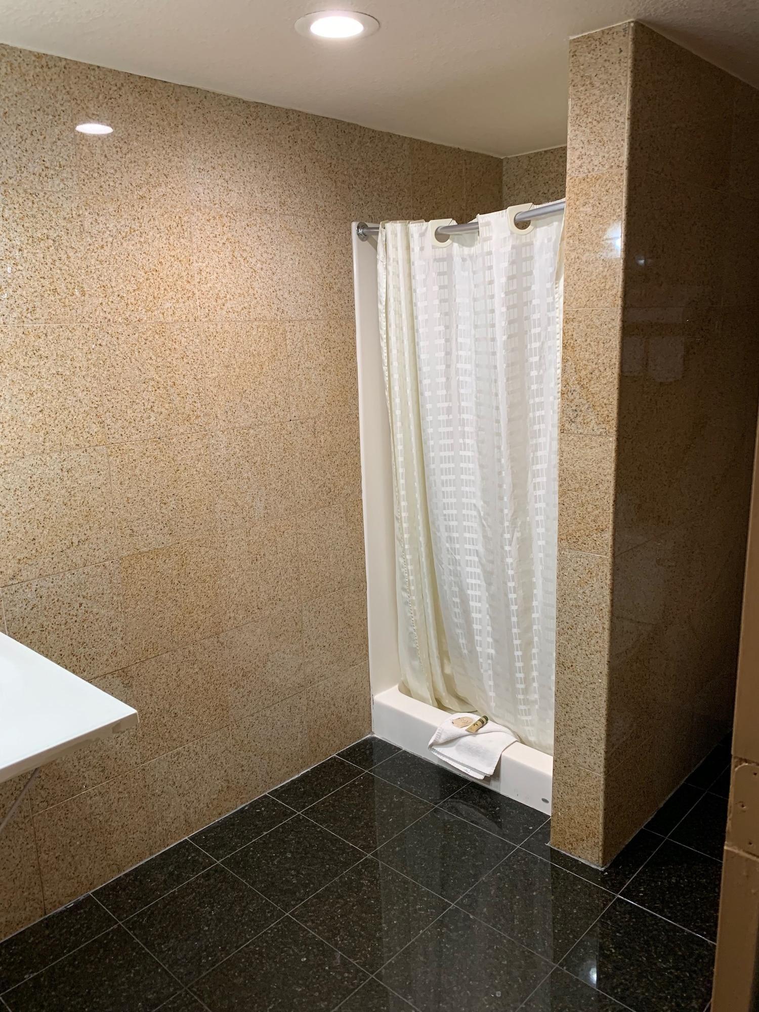 Express Inn & Suites Ontario Airport Zewnętrze zdjęcie