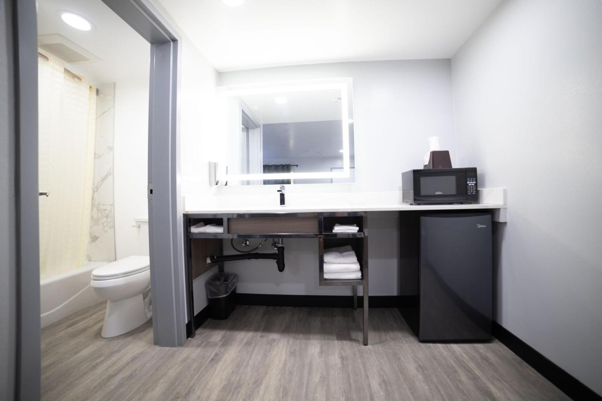 Express Inn & Suites Ontario Airport Zewnętrze zdjęcie