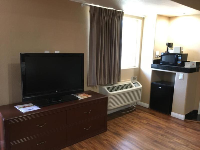 Express Inn & Suites Ontario Airport Zewnętrze zdjęcie